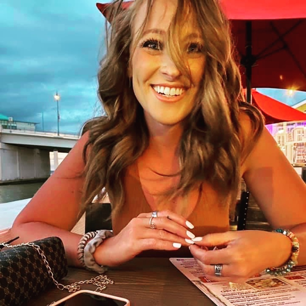 Meet your Posher, Amber